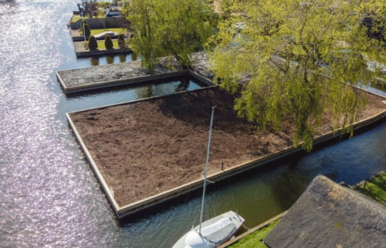 Land for sale on Norwich photo